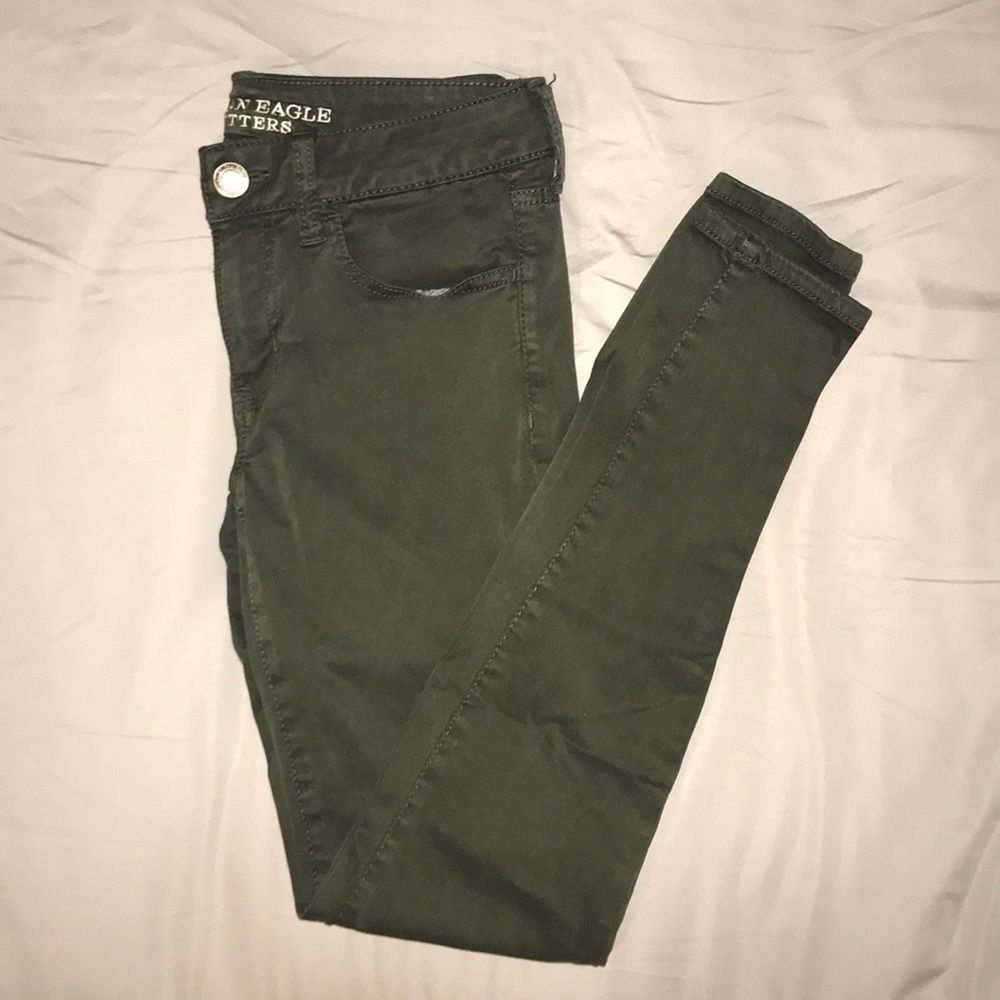 American Eagle Olive Jeans